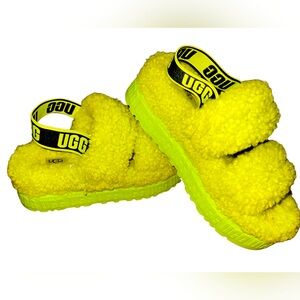 Fuzzy summer lime green Uggs NWOT 6